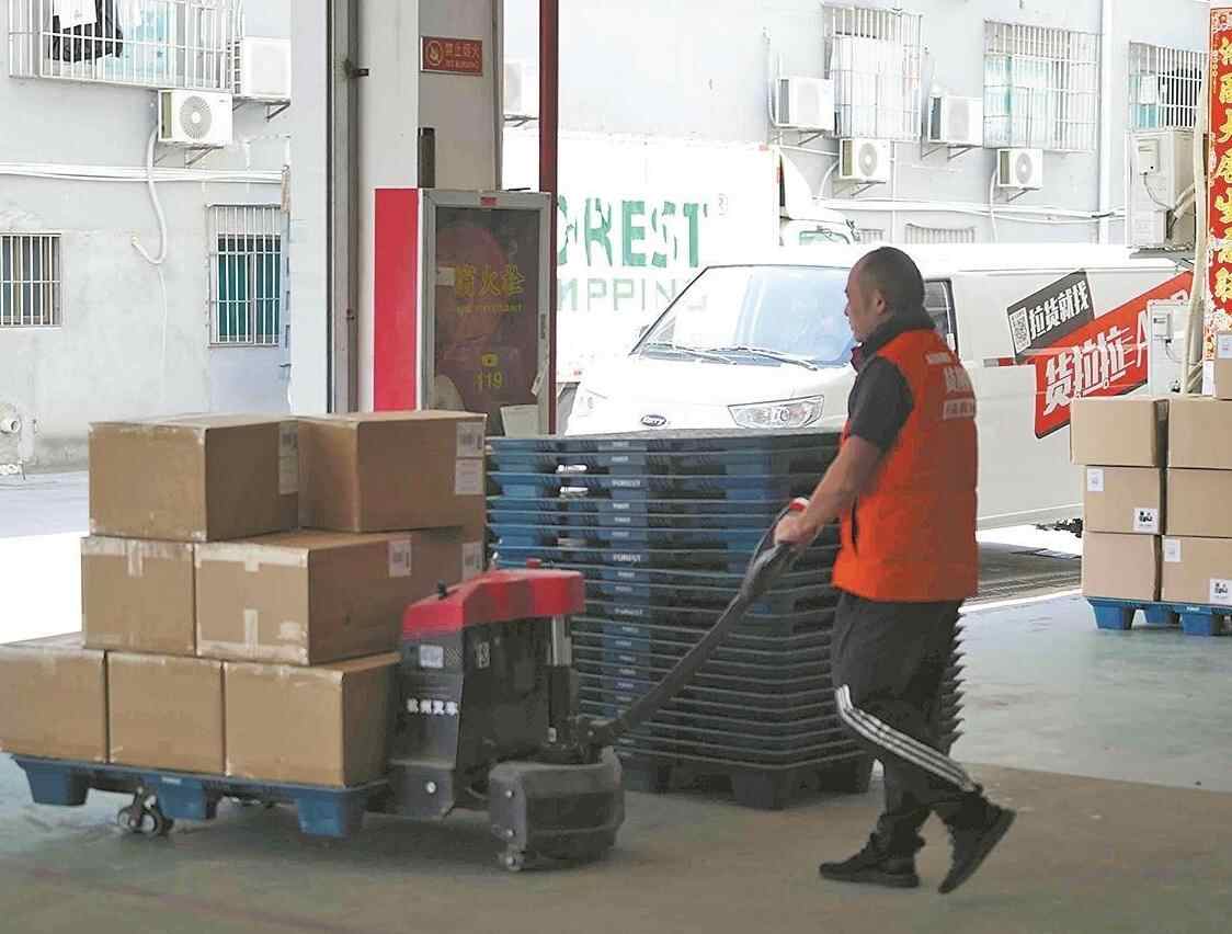 深圳科技双雄用AI破局货运困境 重新定义物流行业