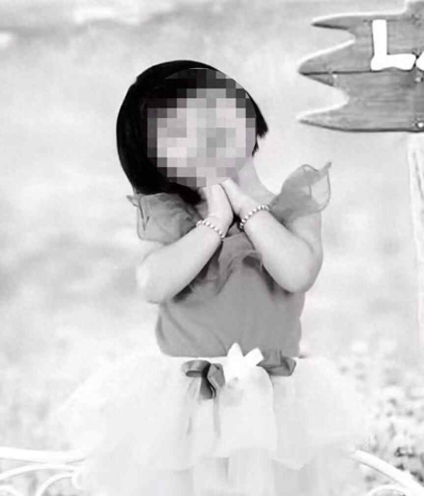 经过三年的持续虐待后，这位12岁的女孩被虐待，