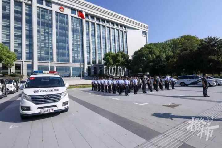 学生们震惊了！一个人因超过5000万元人民币而被