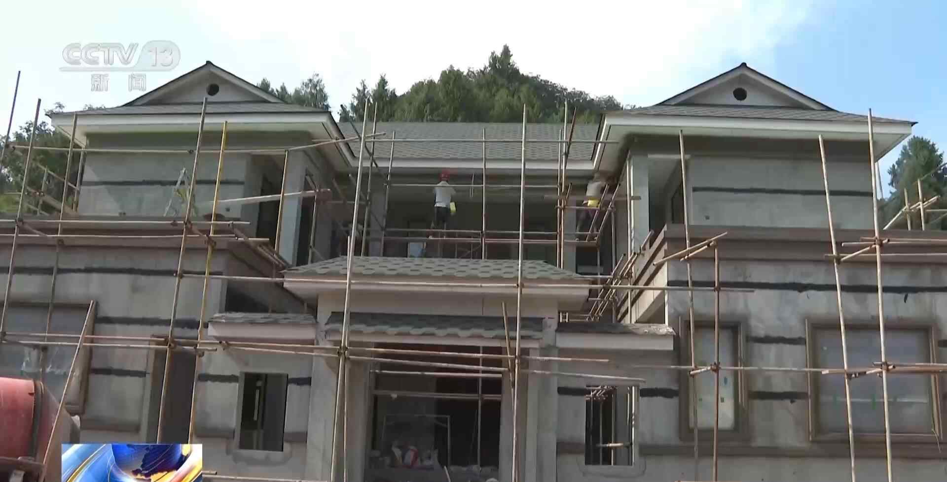 许多地方的村民生活在“预制农舍”中。什么是