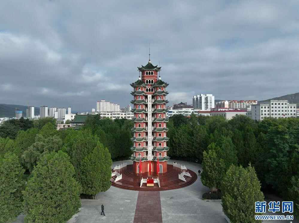 [“中国的两个点和一个储蓄”的光芒]甘西·赫宁