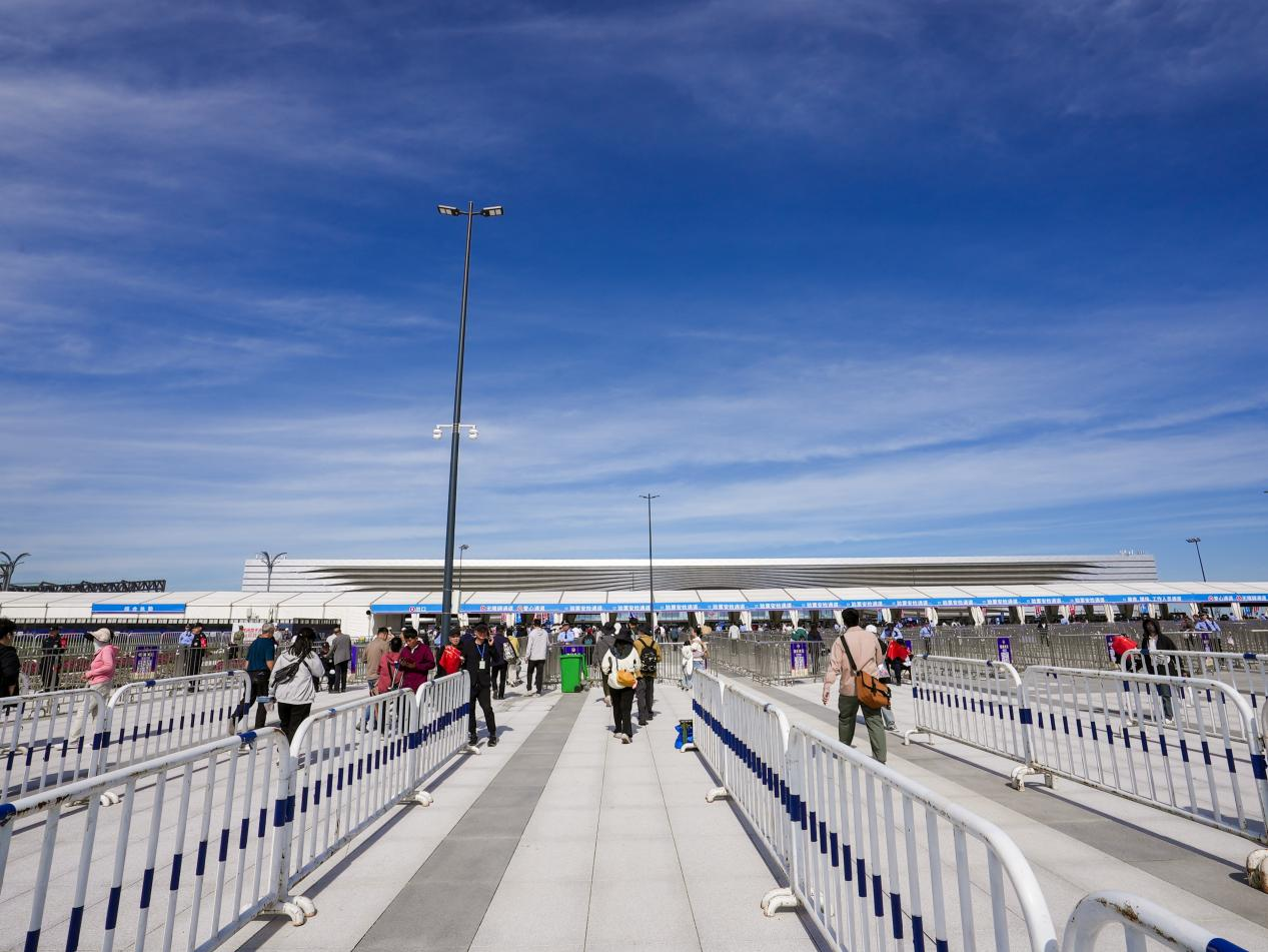 天空的增加| “ Air Show +”能够解锁城市文化和旅