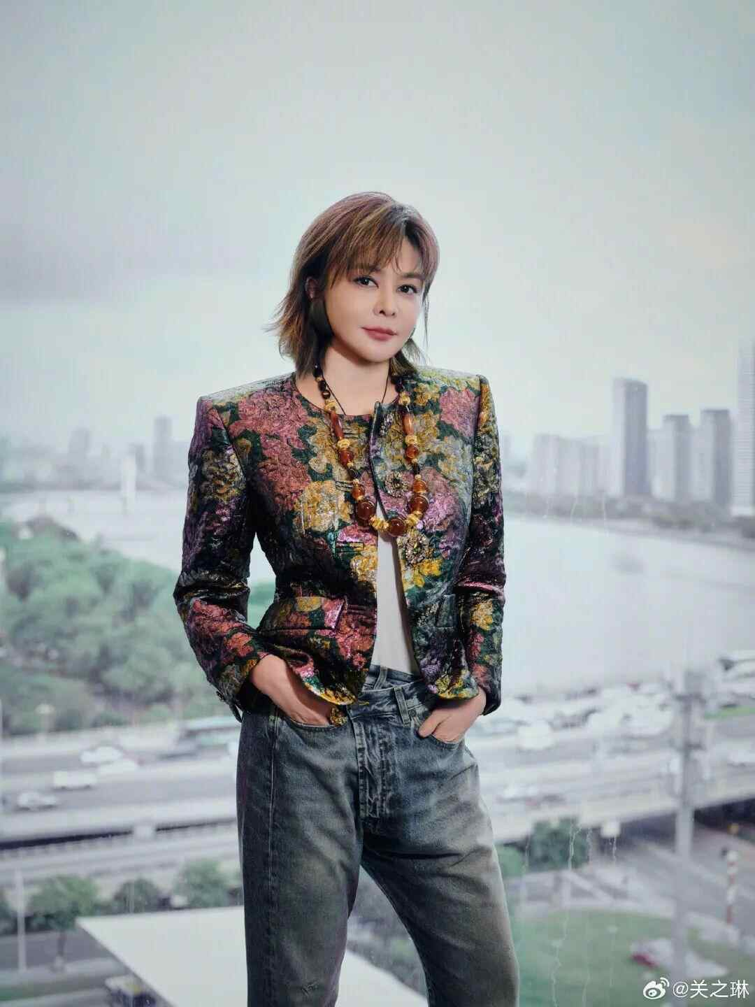 Wang Jing揭示了Rosamund Kwan的爱的历史：富有的商人