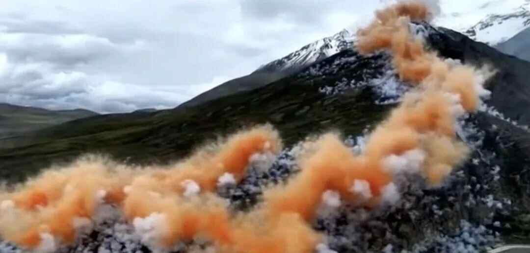 第一个攀登珠穆朗玛峰的人Chi Yongjun说：“高原烟