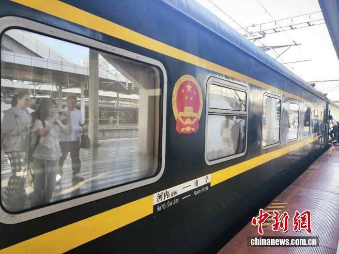 乘客和商品都在新兴，商务旅行在一起！中国