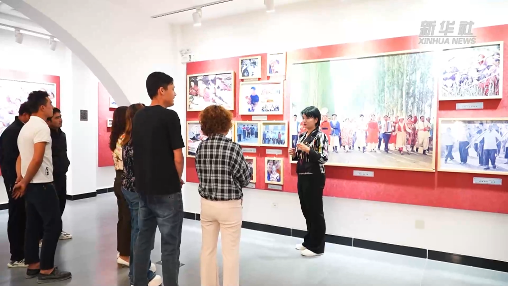 天山山（Tianashan Mountains）成立了70年，写了一章