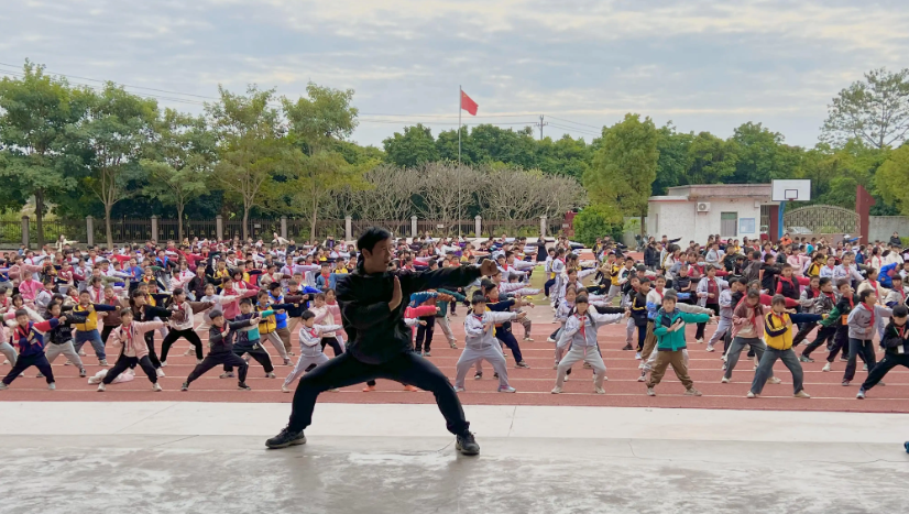 教育帮扶的“突围”与“造血”：从山海接力到内生发展 