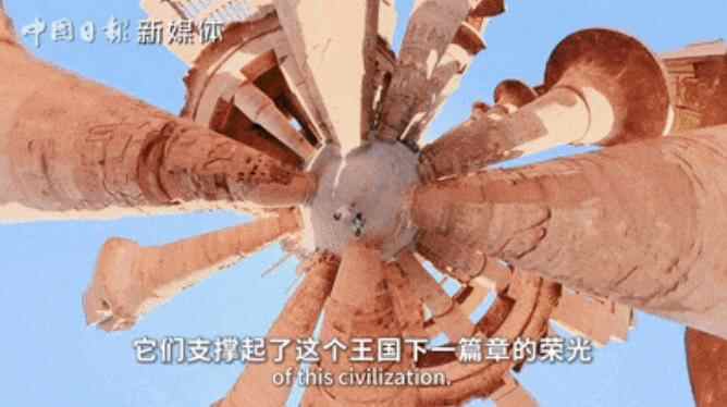 尼罗河边缘的这块石头的支柱曾经得到了古埃及