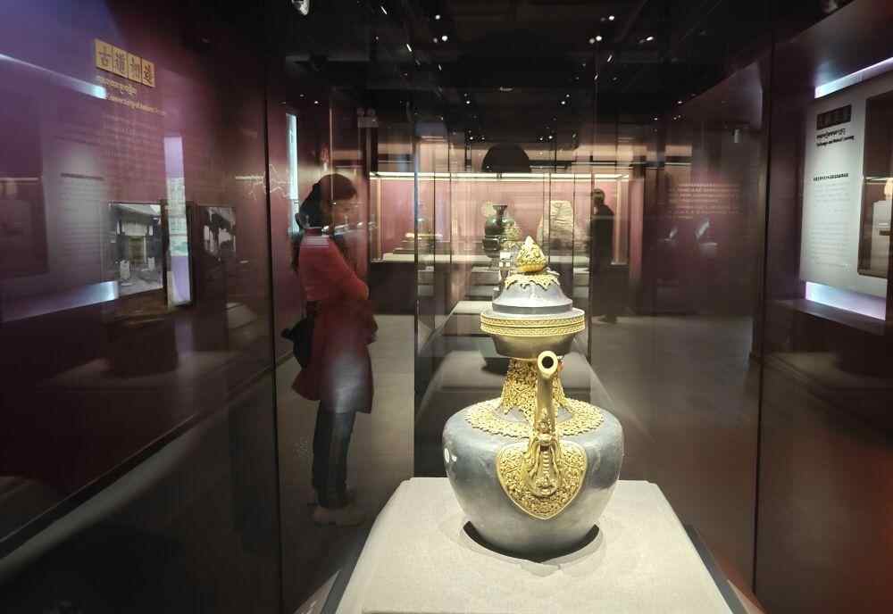 中国文化巡回演出：“见证和观看”展览主题讲