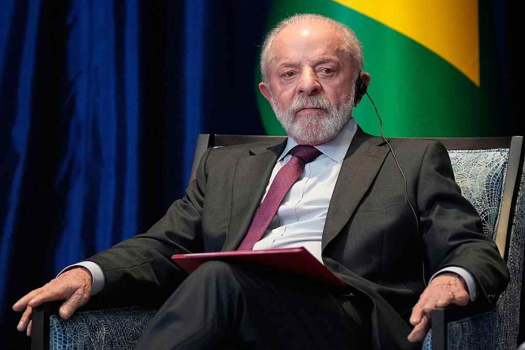 巴西总统宣布与美国就关税问题进行谈判