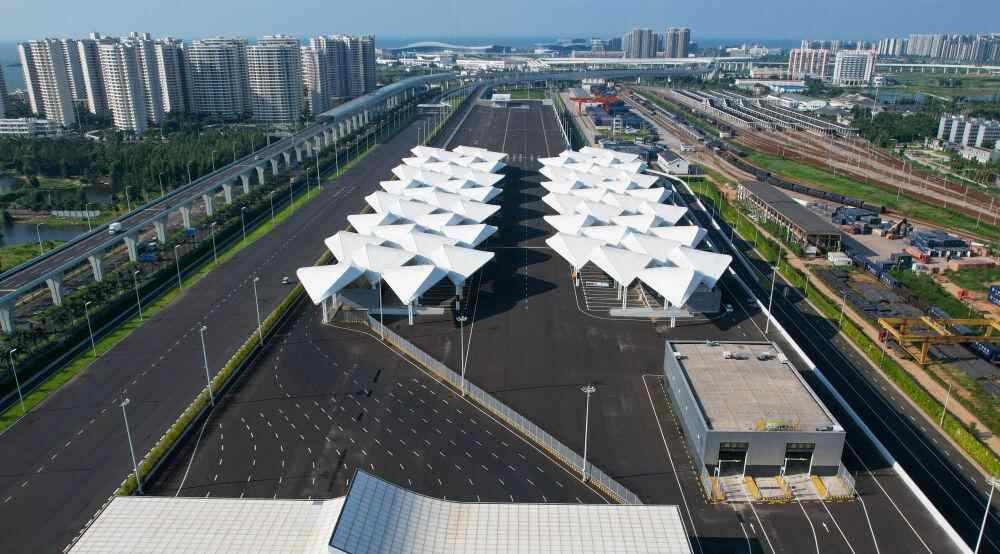 续写质量发展共赢故事——“与中国同行”的世界期待