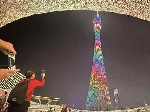 大湾区“夜活力”领跑全国！广州深圳佛山入围前十