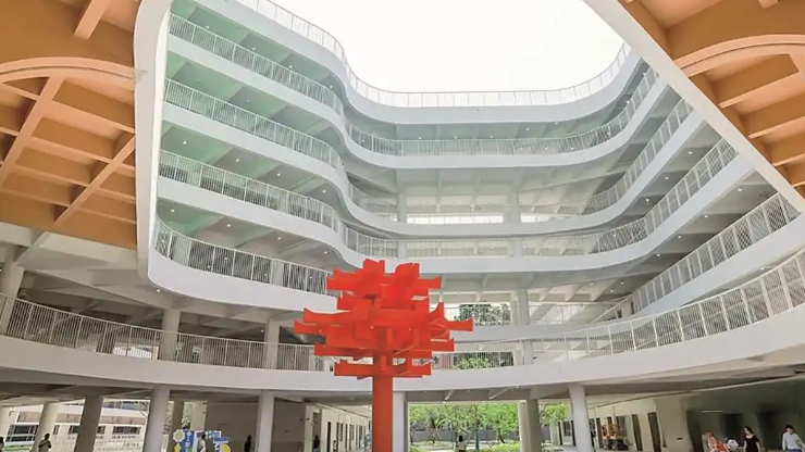 全方位打造“学有所成，启于东城”教育品牌，持续推动教育优质均衡发展 