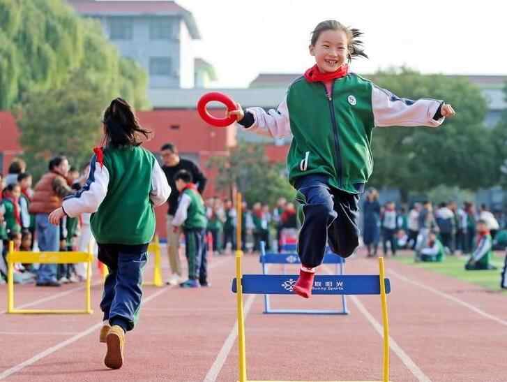 校园运动会展风采