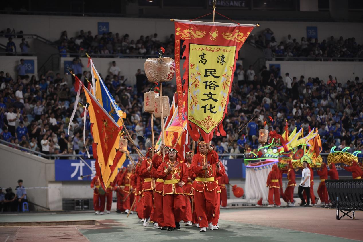 从群众中来，到群众中来！