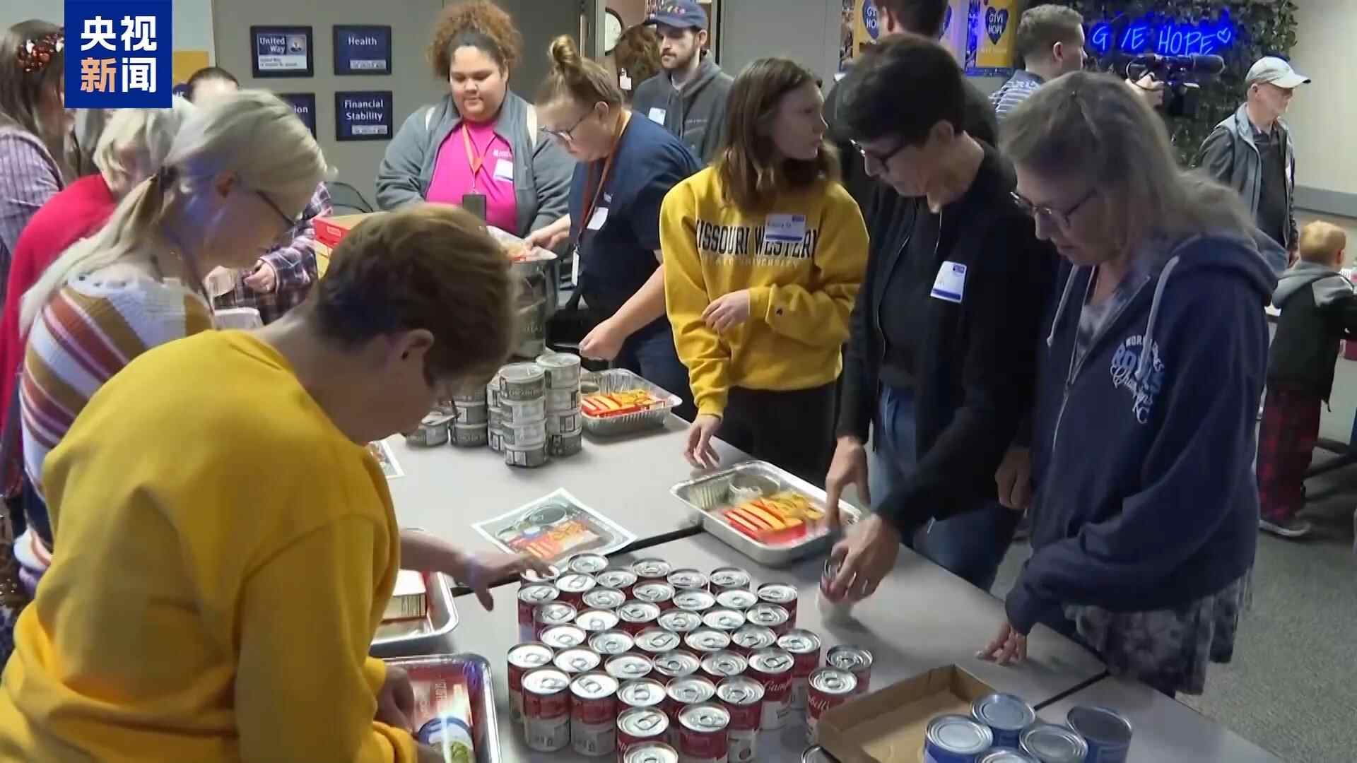 视频丨美国政府“关门”凸显民众经济问题，两