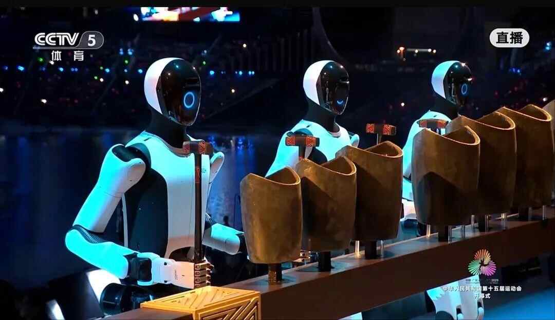 两千多年前的机器人是如何敲响铜钟的？ 《彩云