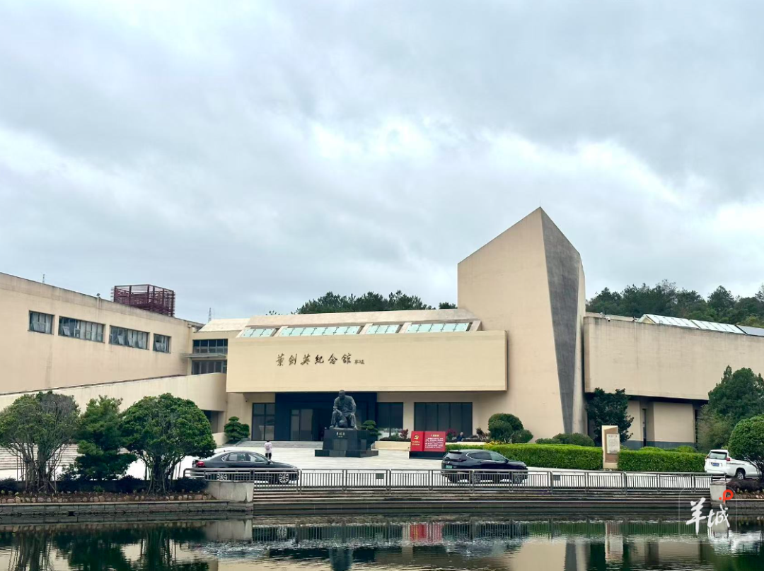 红色基因代代相传