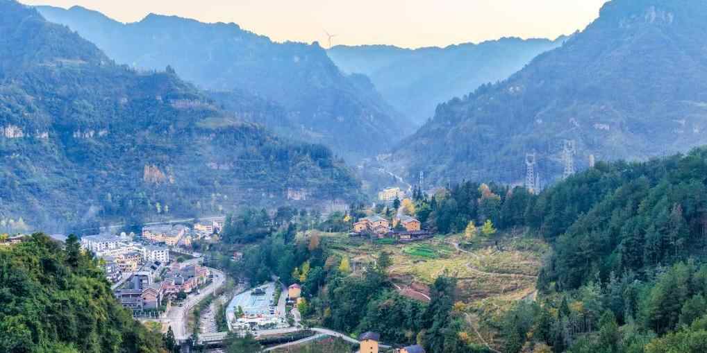  重庆石柱中益乡：武陵山乡美