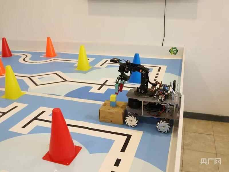 青春篇丨通过青年人的共同努力，感悟“国之伟