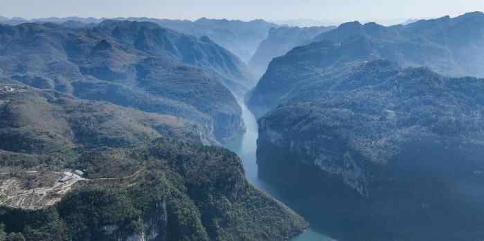  贵州黔西马路河大峡谷初冬景美