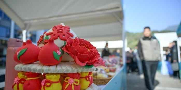  浙江金华：传统文化展演人气旺