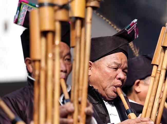 广西三江：传统花炮节举行