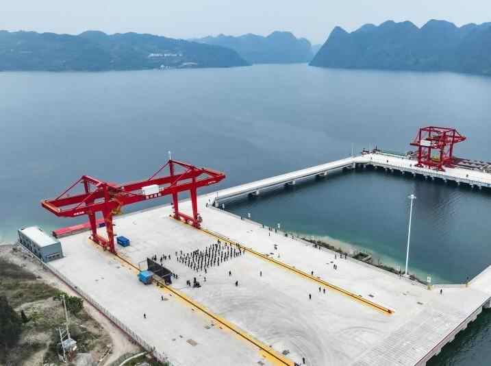  贵州瓮安港云中港区正式开港