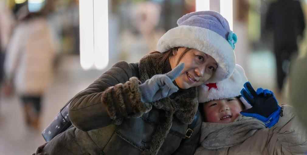  哈尔滨：漫步百年老街 徜徉流光溢彩冬日冰城