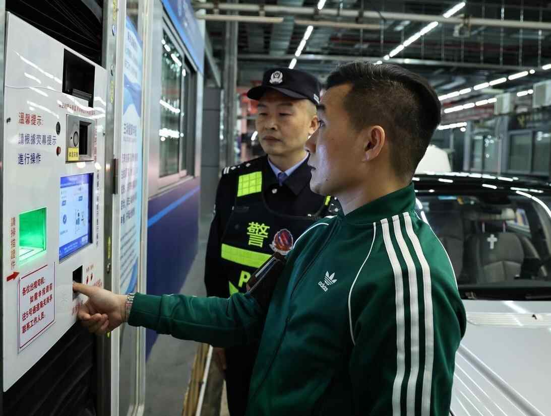  “粤车南下”入境香港市区正式实施