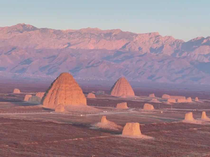 宁夏银川：冬日西夏陵