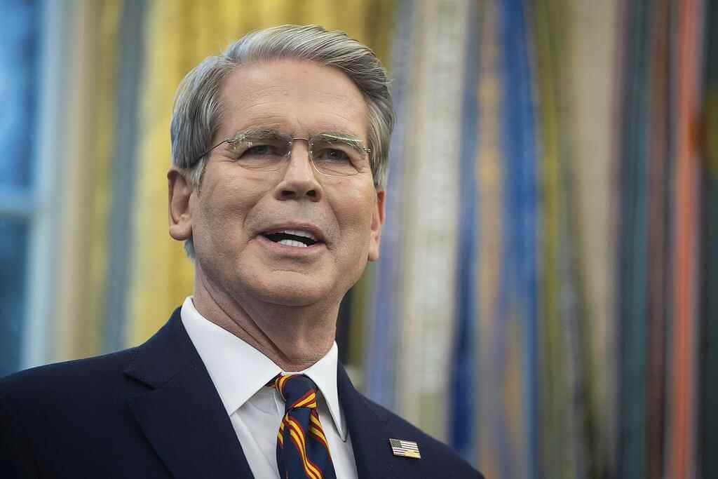 早安!世界丨韩总统:民间无人机“入朝”是严重犯罪;美军大规模空袭叙利亚(图5)