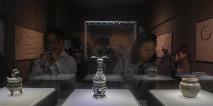 江西景德镇中国陶瓷博物馆暑期人气旺