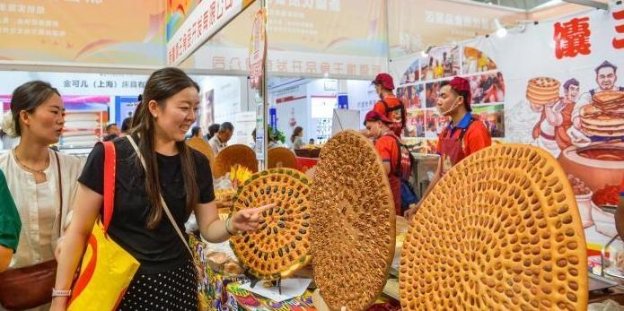  2026新疆美食嘉年华系列活动人气火热