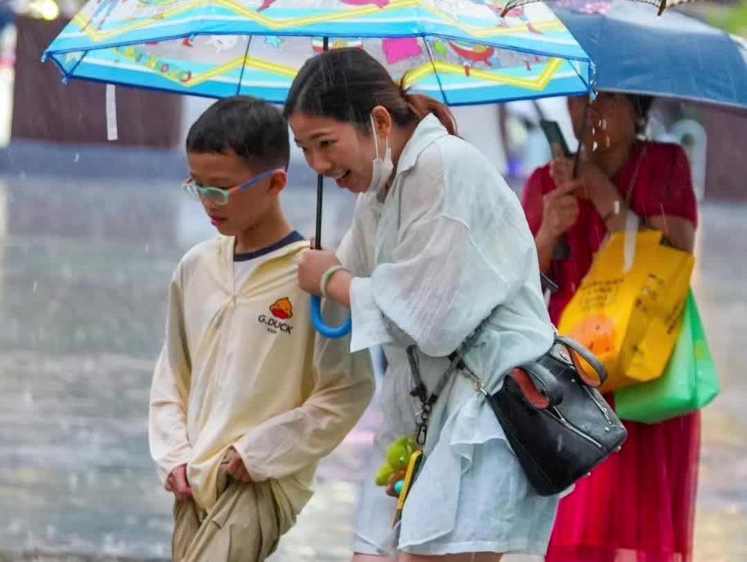 雨水来破高温局!未来3天广东局部有大暴雨