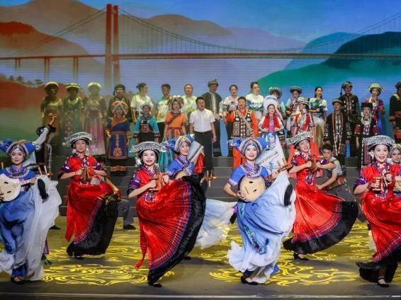  贵州民族歌舞剧《锦·蓝》预热专场精彩上演