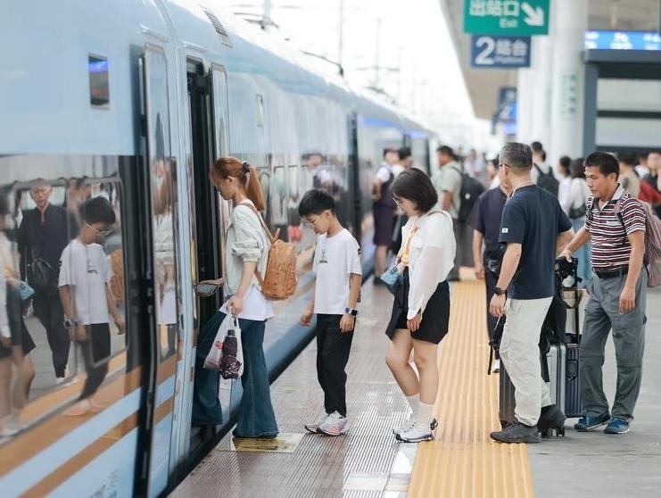 2026年全国铁路暑运结束