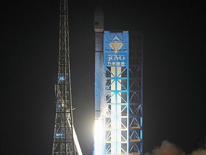 我国成功发射卫星互联网低轨27组卫星